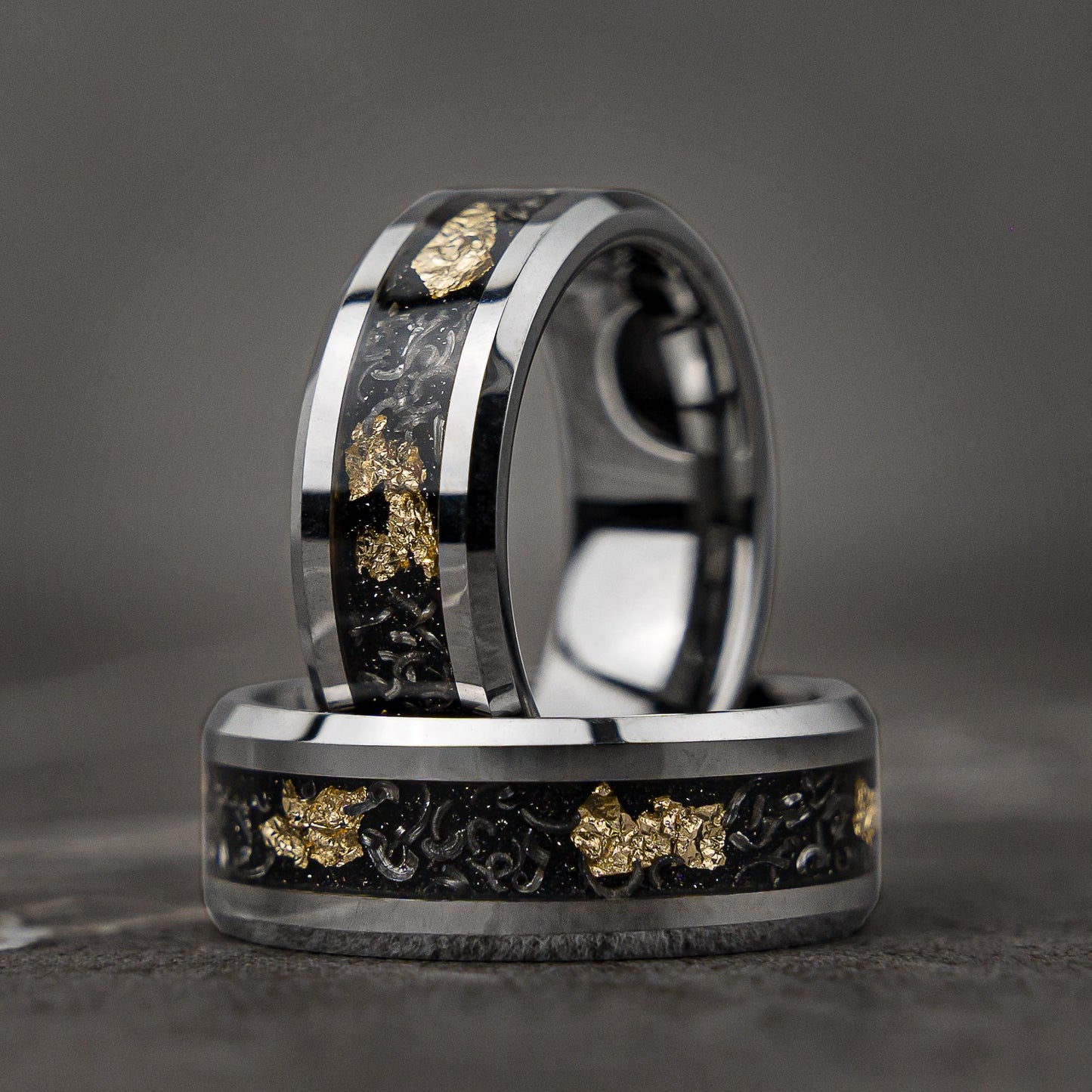 SKYLEAF Type 1 - Meteorite Gold Tungsten Leaf Flakes Wedding Band