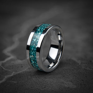 GLACIER CREST – Ring aus geschliffenem Pazifikblau-Opal und Silberwolfram