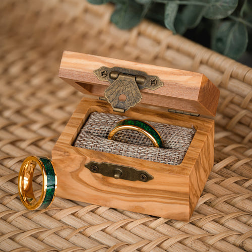 Verdant Crown – Jade & Gold Tungsten Ring