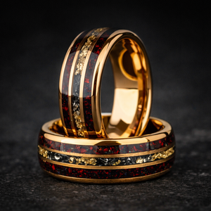 AURORA FORGE – Dunkelroter Opal-Meteoriten-Wolframring mit 24K Goldflocken