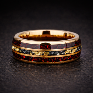 AURORA FORGE – Dunkelroter Opal-Meteoriten-Wolframring mit 24K Goldflocken