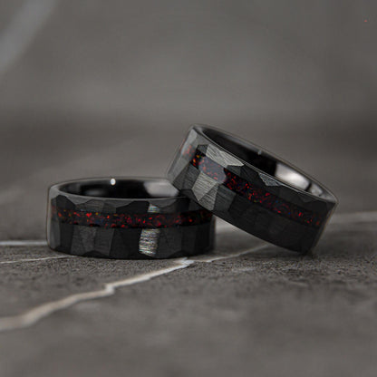 HAMMER RED - Black & Red Opal Hammered Wedding Band